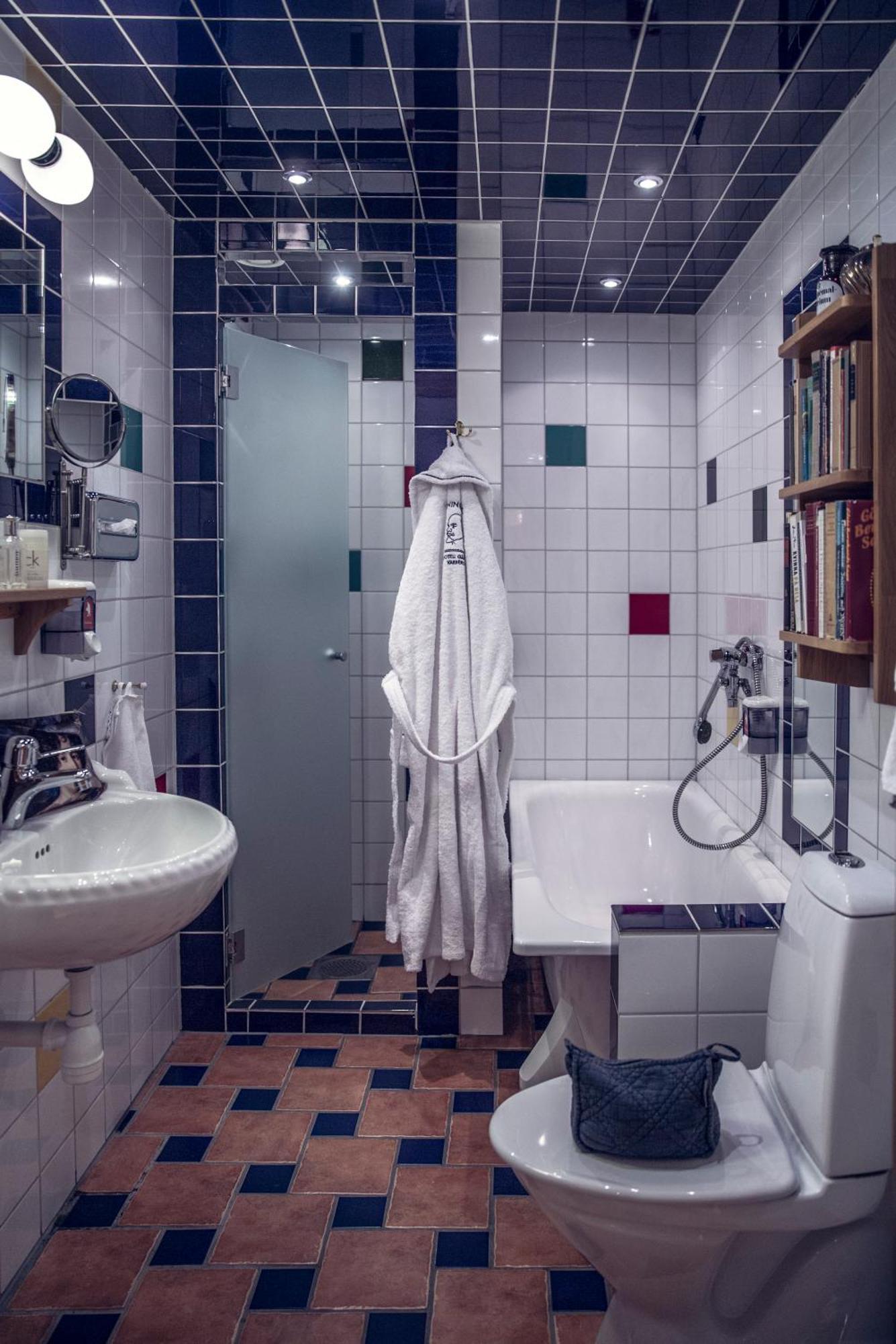 Hotell Gaestis Varberg Εξωτερικό φωτογραφία